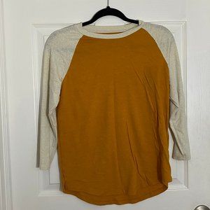 Old Navy 3/4 sleeve tee